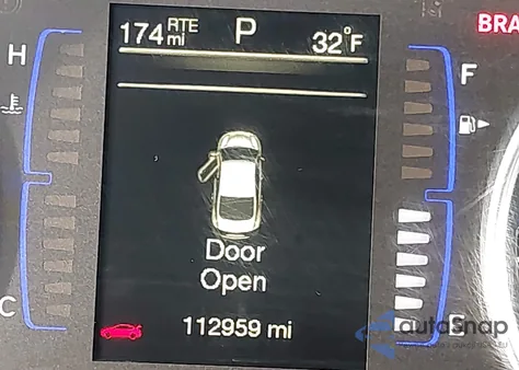 2016 Chrysler 200 Limited из США, поврежденный, VIN 1C3CCCAB3GN150384